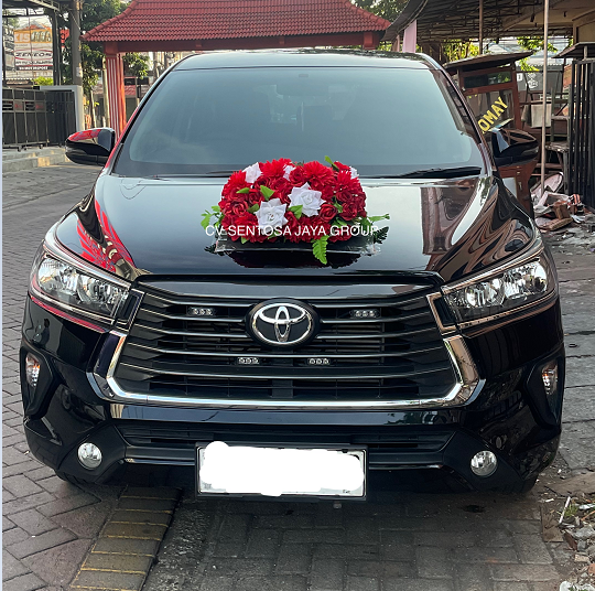 sewa innova reborn facelift surabaya, sewa innova reborn wedding car surabaya
