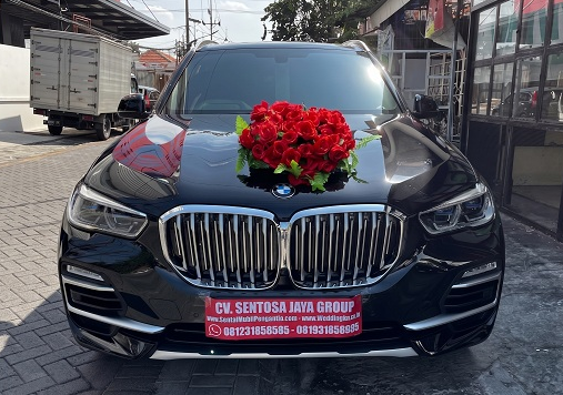 sewa BMW putih surabaya, sewa mobil pengantin bmw putih wedding car surabaya