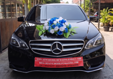Sewa Alphard Surabaya, Sewa Mobil Alphard Surabaya, Rental Alphard Surabaya, Rental Mobil Alphard Surabaya, Wedding Car Surabaya, Sewa Mobil Pengantin Surabaya, Rental Mobil Pengantin Surabaya